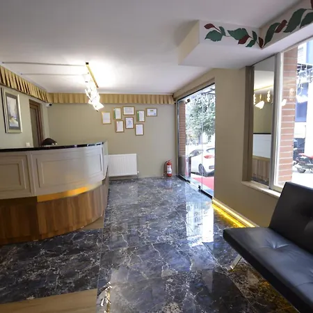 Tuem Palace 3* Bandırma