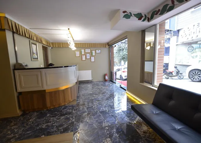 Tuem Palace 3* Бандырма