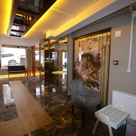 Tuem Palace Hotel